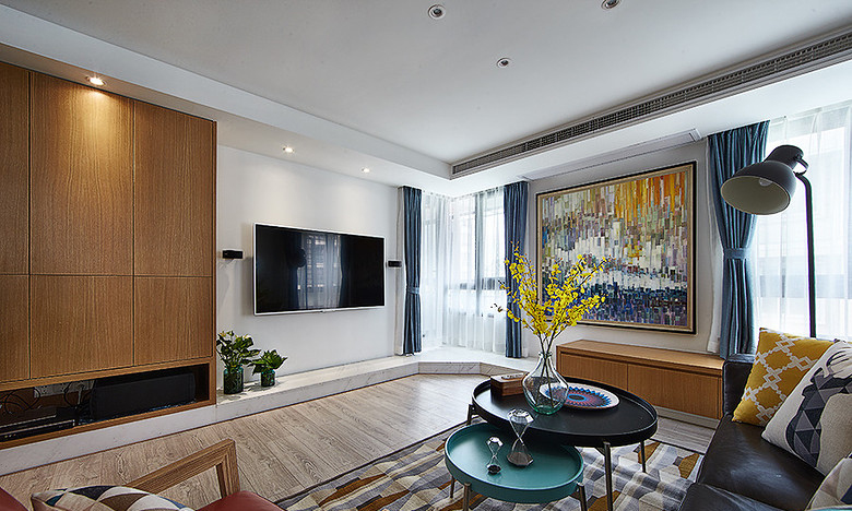 客厅图片来自家装大管家在温馨明朗140平现代北欧4居室的分享