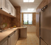 此户型是澜湾半岛两室两厅一厨一卫91.8㎡户型，根据房间的合理布局以及面积，定义为美式风格。