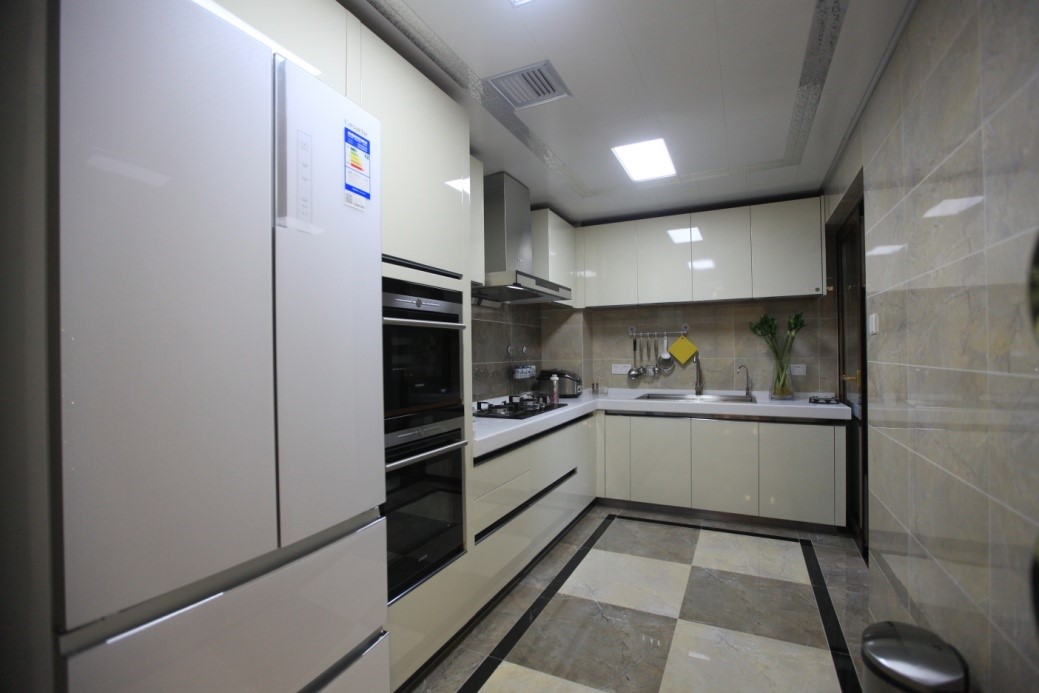 简约 美式 厨房图片来自大金家用中央空调在美式简约家用中央空调装修案例的分享