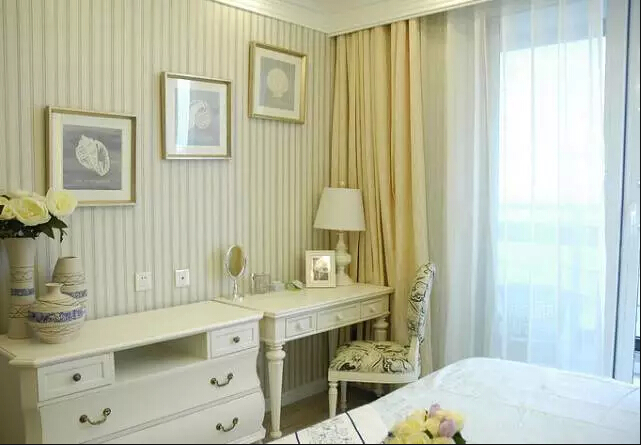 地中海风格 两居 二手房装修 卧室图片来自实创装饰上海公司在地中海风格铺面而来的清新浪漫的分享