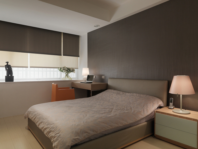 简约 卧室图片来自四川岚庭装饰工程有限公司在82平米 简约设计三室两厅的分享