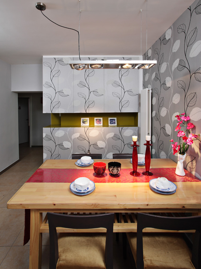 简约 餐厅图片来自四川岚庭装饰工程有限公司在温暖现代简约实用小户型的分享