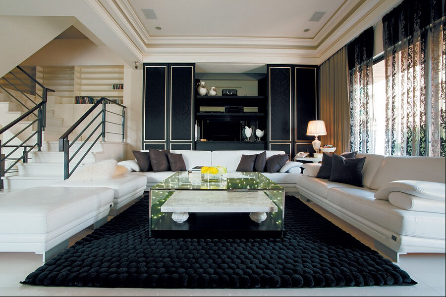 简约 欧式 混搭 港式 现代 天鹅堡 客厅图片来自成都V2装饰在时尚古典魅力复式公寓的分享