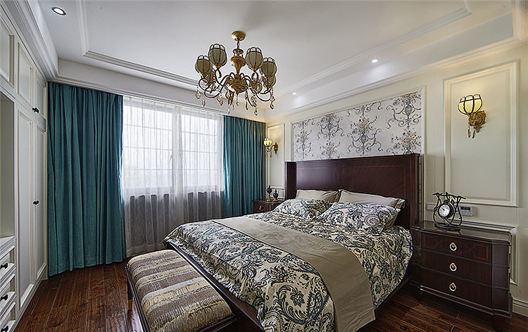 卧室图片来自家装大管家在惬意居家生活 158平美式简约空间的分享