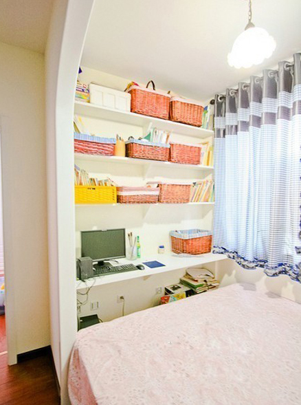 卧室图片来自四川岚庭装饰工程有限公司在小户型演绎地中海浪漫风情的分享