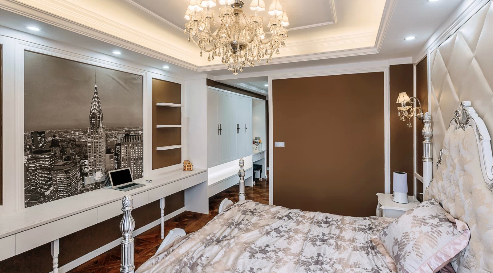上海实创装 欧式风格 汤臣豪庭 卧室图片来自上海实创-装修设计效果图在上海汤臣豪庭130平米欧式风格的分享