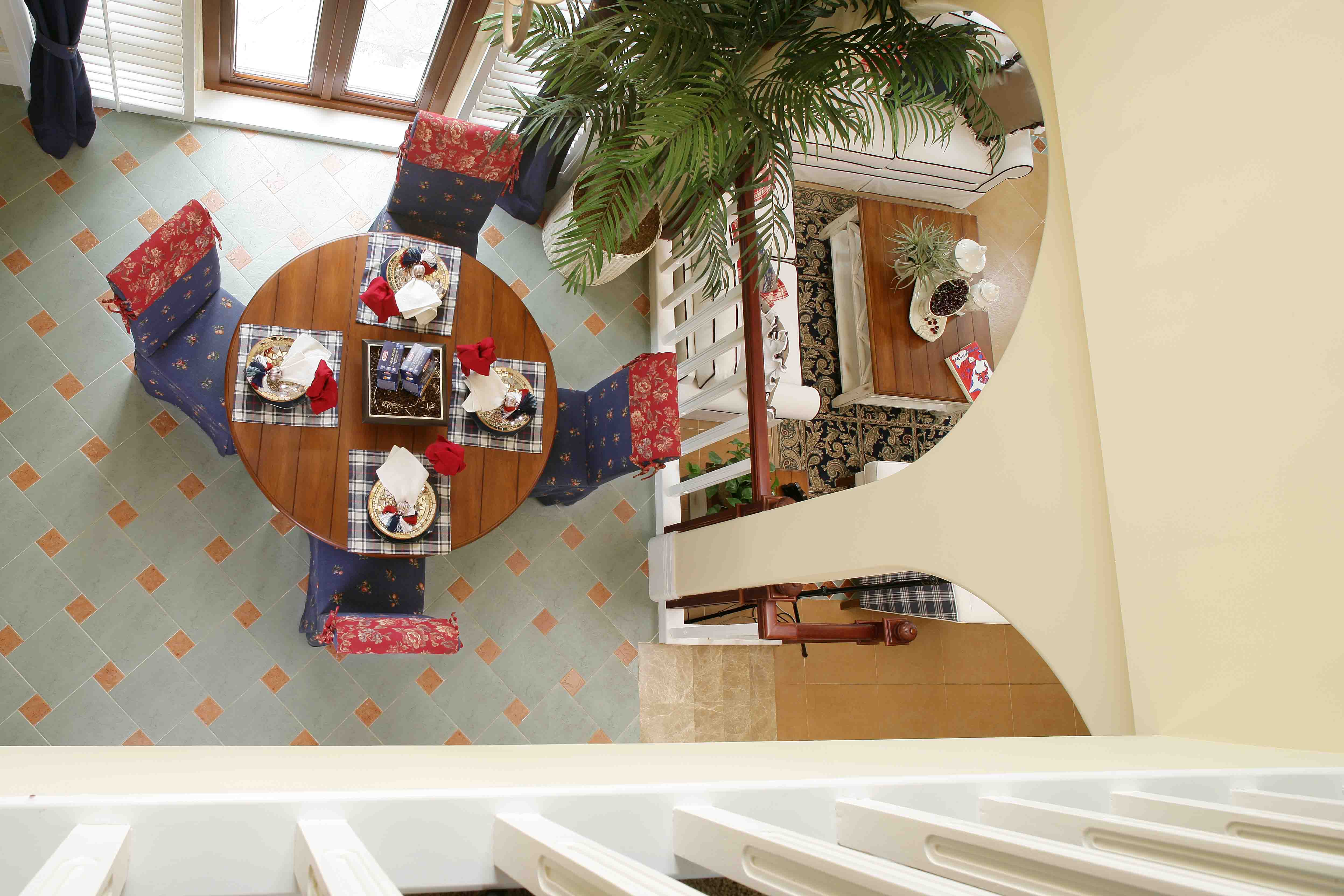 地中海 原创国际 品质墅装 全案设计 餐厅图片来自原创国际别墅装饰在自在香山的分享