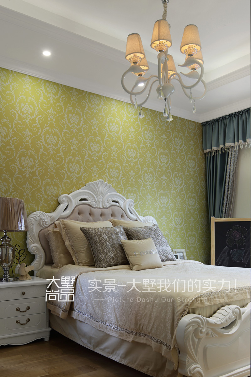简欧 复式 温馨 浪漫 卧室图片来自大墅尚品-由伟壮设计在我爱我家·温馨养眼的简欧式浪漫的分享