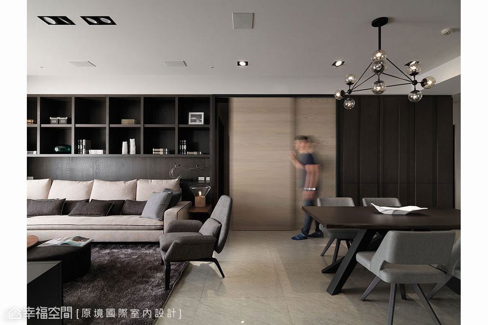 现代 三居 收纳 客厅图片来自幸福空间在115平现代风格 谧．居的分享