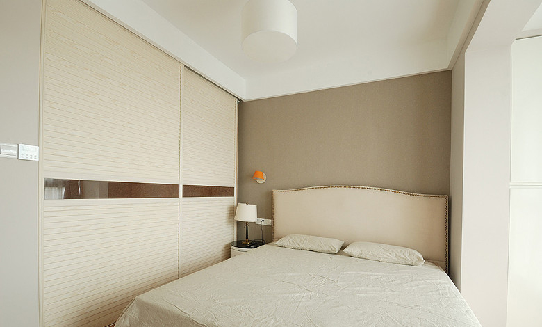 卧室图片来自家装大管家在写意人生 190平现代简约舒适空间的分享