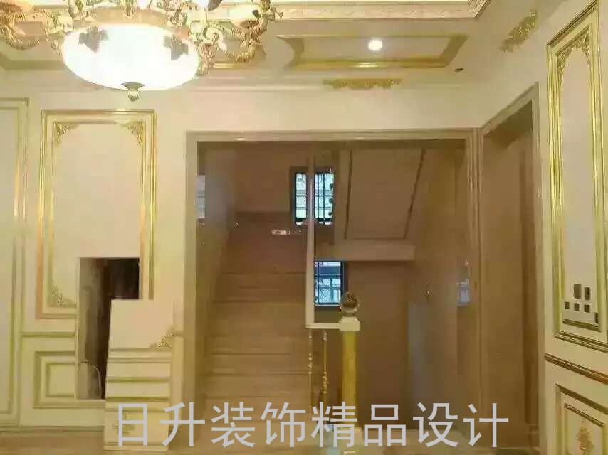 日升装饰 欧式别墅 楼梯图片来自装修设计芳芳在108坊别墅实景的分享
