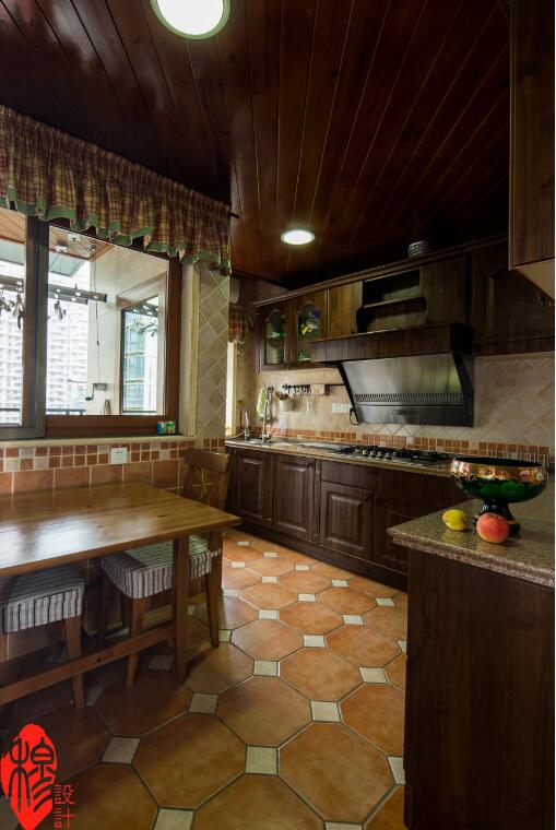 欧式 美式 混搭 别墅 收纳 厨房图片来自美家堂装饰小刘在美式风格装修案例——美家堂装饰的分享
