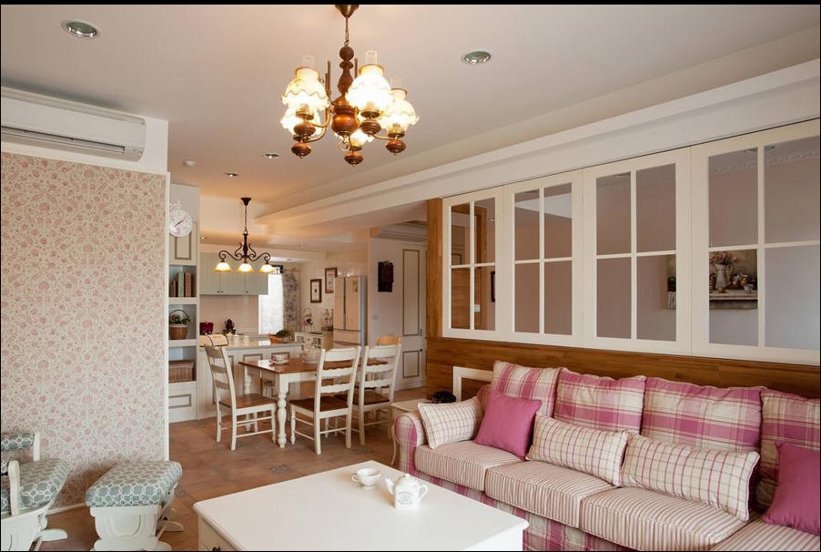 田园 三居 旧房改造 客厅图片来自过家家装饰在129平米20万元三居室田园风的分享