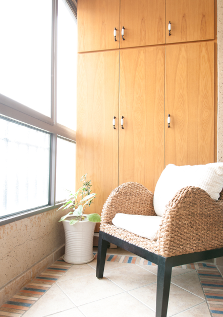 欧式 混搭 三居 白领 收纳 80后 小资 卧室图片来自SC-小金在美式温馨宜家风，自然淳朴的空间的分享