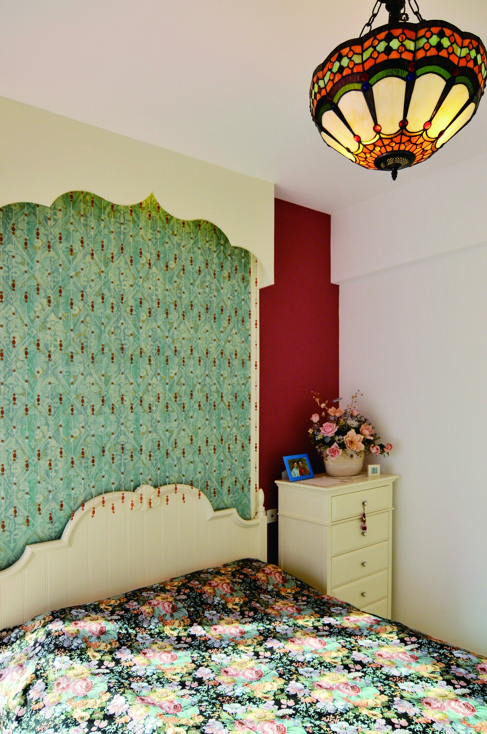 卧室图片来自沪上名家装饰在马赛克的田园风的分享