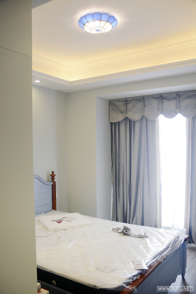 欧式 收纳 80后 小资 二居 三居 混搭 卧室图片来自安家怡居在成都塔子山一号的分享