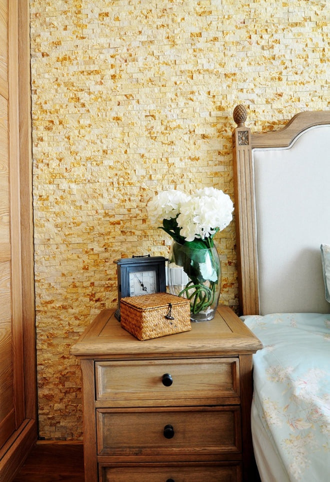 欧式 浪漫 三居 豪华 精美 沪上名家 卧室图片来自沪上名家装饰在简欧华丽浪漫三居的分享
