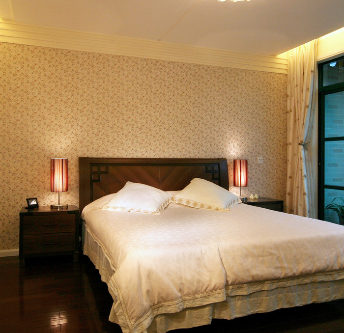 世茂城四室 中式风格 四居 卧室图片来自成都创新思维装饰工程有限公司在世茂城中式风格的分享