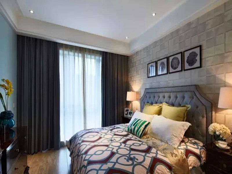 美式新古典 混搭 四居 客厅 客厅装修 北京装修网 卧室图片来自沙漠雪雨在170平美式新古典轻奢蓝色大宅的分享