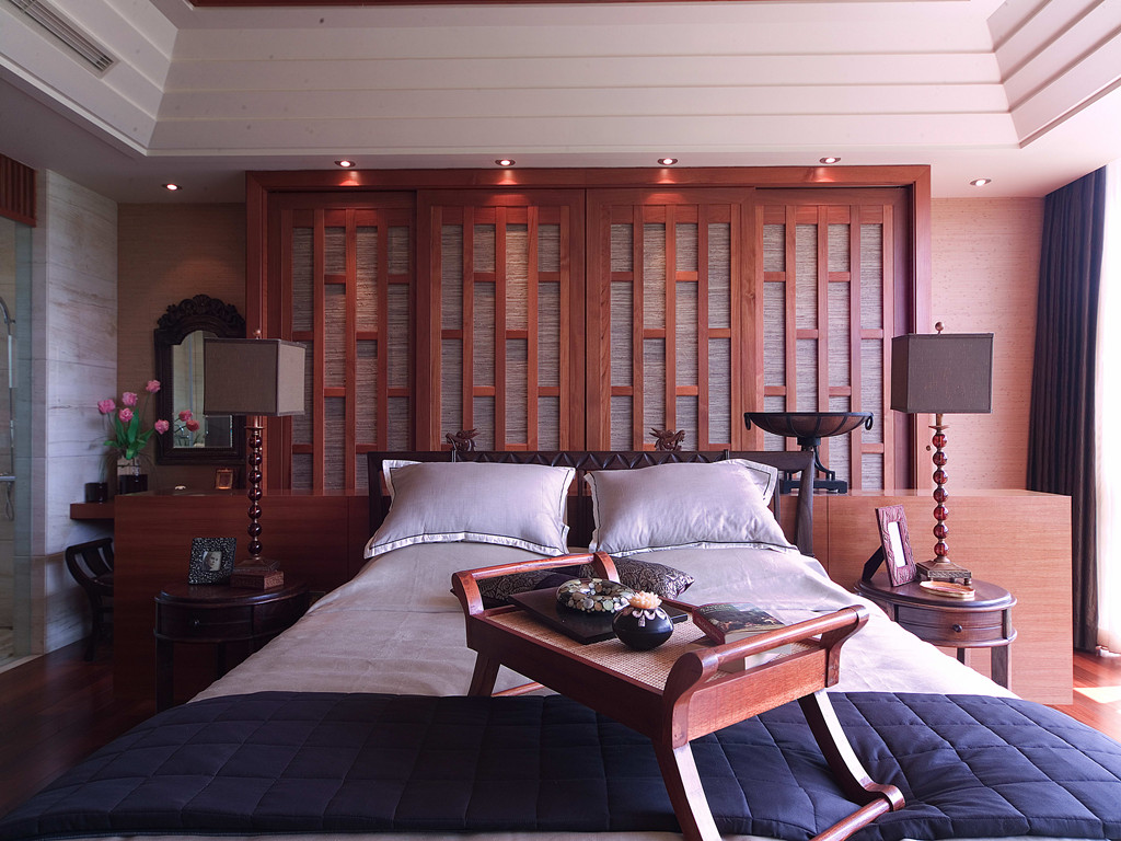 新中式 二居 卧室图片来自成都创新思维装饰工程有限公司在76平米新中式风格设计的分享