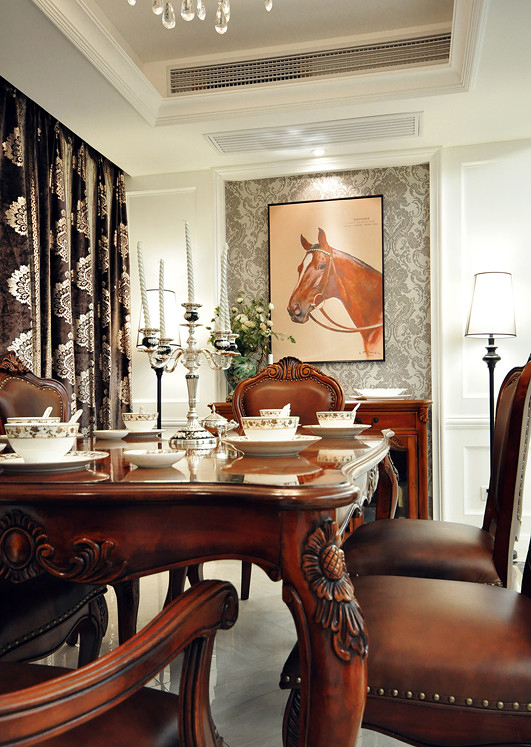 峪上桃墅林 别墅 欧式 古典 餐厅图片来自一道伍禾装饰设计师杨洋在峪上桃墅林的欧式古典风格的分享