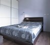 主卧室-单纯为睡眠休息使用的卧室，不特别强化机能，仅满足基本的收纳需求。