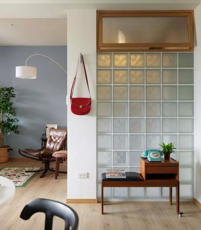 简约 一居 单身公寓 客厅图片来自实创装饰上海公司在50平现代简约风格单身公寓的分享