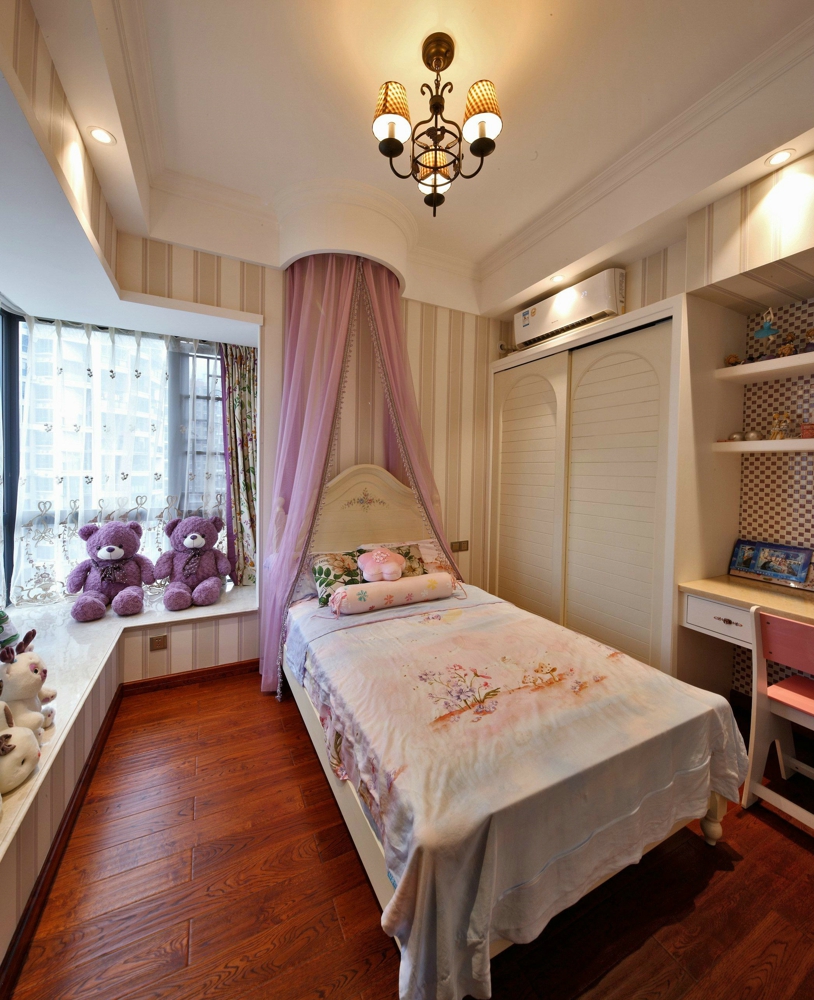 美式 四居室 卧室图片来自石家庄乐豪斯装饰公司在天山九峯210㎡美式装修效果图的分享