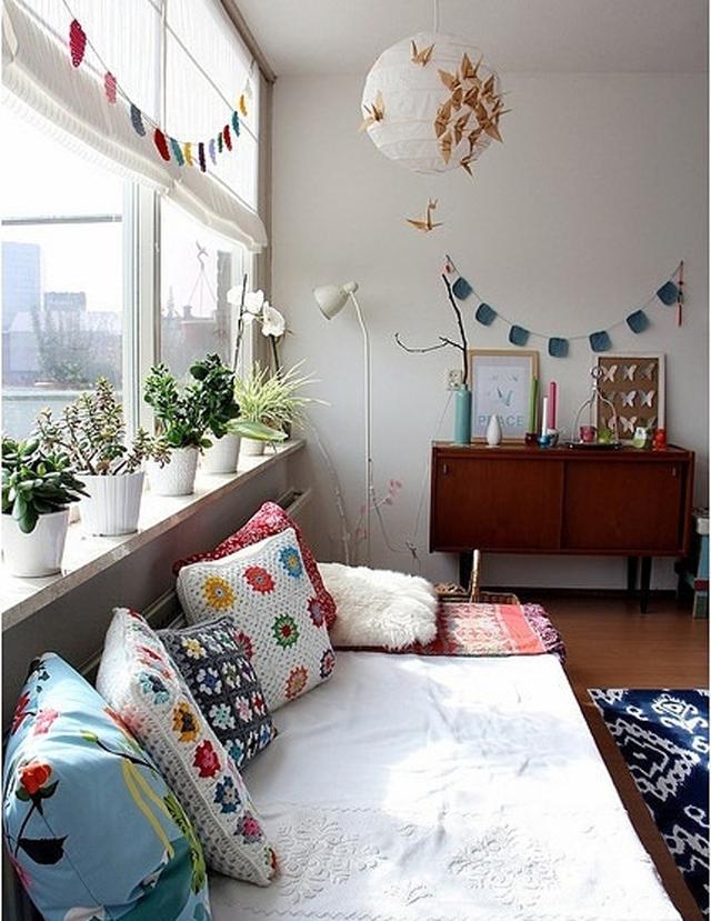 卧室图片来自实创装饰上海公司在窗户边的空间不浪费的分享