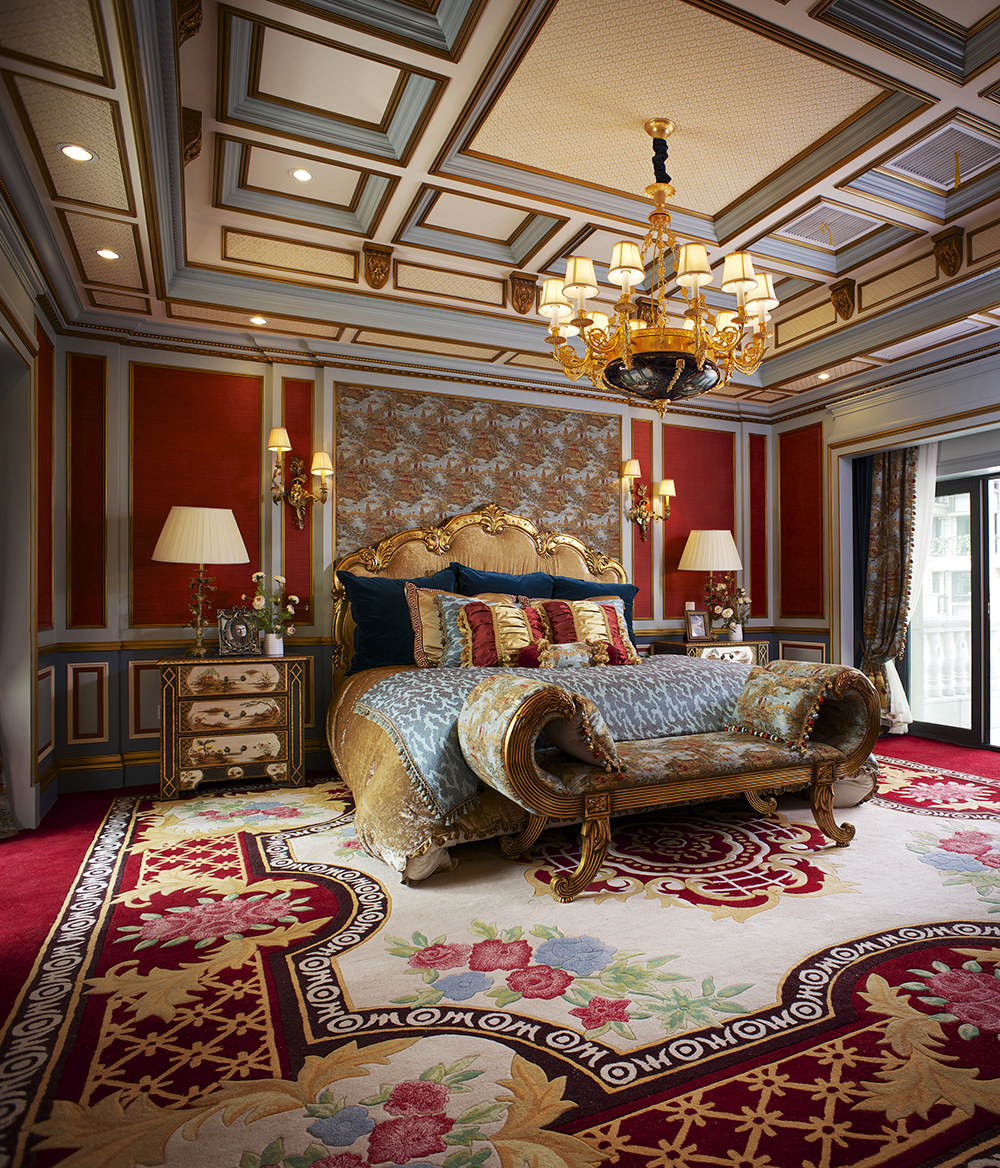 欧式 别墅 法式 高贵 典雅 卧室图片来自天津别墅室内装修在红磡领事郡－法式的分享