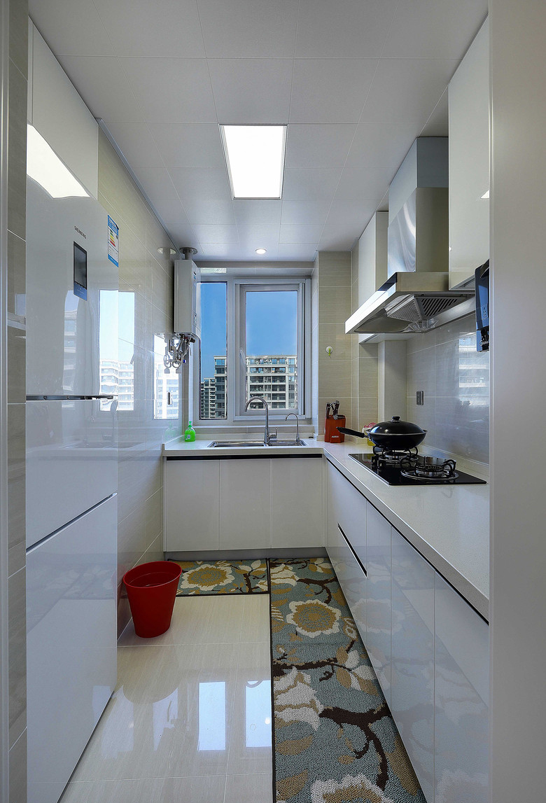 厨房图片来自家装大管家在简而不凡 90平美式温馨舒适空间的分享
