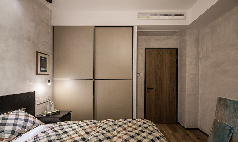 卧室图片来自家装大管家在都市极简 层次感十足96平现代家的分享