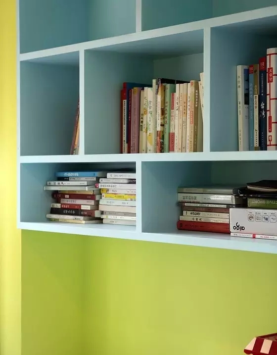混搭 二居 旧房改造 书房图片来自实创装饰上海公司在54㎡小家蜕变，想不到这么漂亮！的分享