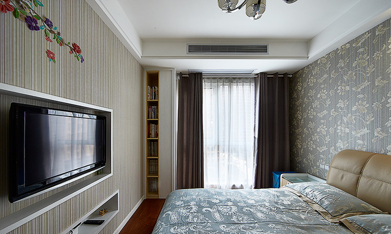 简约 混搭 白领 80后 卧室图片来自二十四城装饰重庆分公司在金茂悦的分享