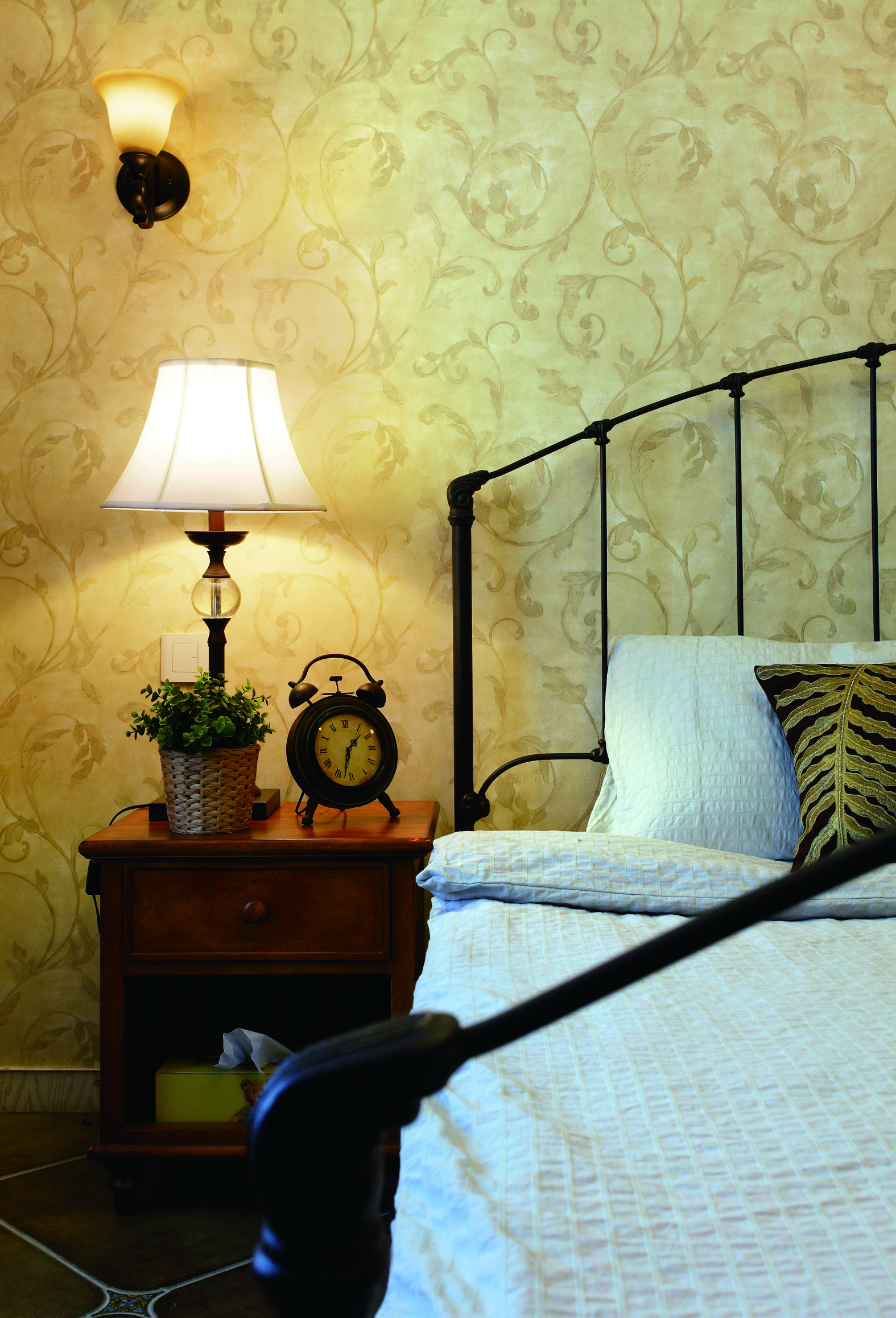 卧室图片来自二十四城装饰重庆分公司在国际社区海悦府的分享