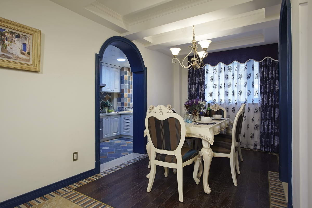 三居 客厅 卧室 厨房 餐厅图片来自易阳国际别墅装修整体软装设计在地中海幽雅舒适的分享
