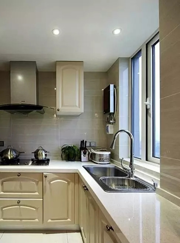 欧式 二居 装修 设计 户型 风格 厨房图片来自高度国际装饰宋增会在典雅又高贵的114平的欧式两居的分享