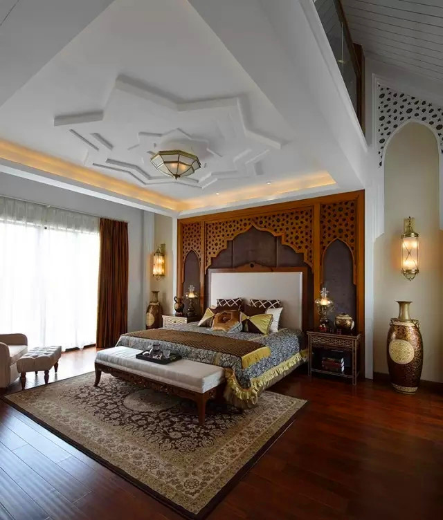 复式 中式 风格 户型 设计 卧室图片来自高度国际装饰宋增会在220平复式住宅厚重感觉的的中式的分享