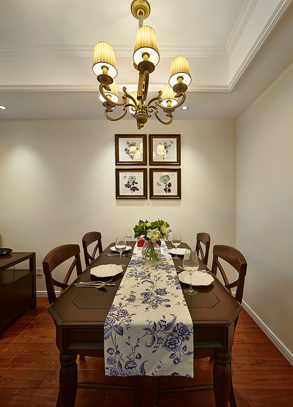 餐厅图片来自家装大管家在87平实用温馨的美式家 暖意融融的分享