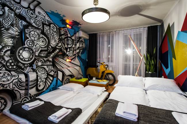 混搭 小众 金属 摇滚 卧室图片来自深圳柠檬树装饰设计工程有限公司在把旅行带进设计的分享