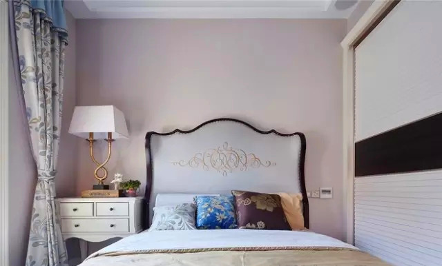 美式 别墅 设计 风格 装修 卧室图片来自高度国际装饰宋增会在330㎡休闲混搭美式豪华别墅的分享