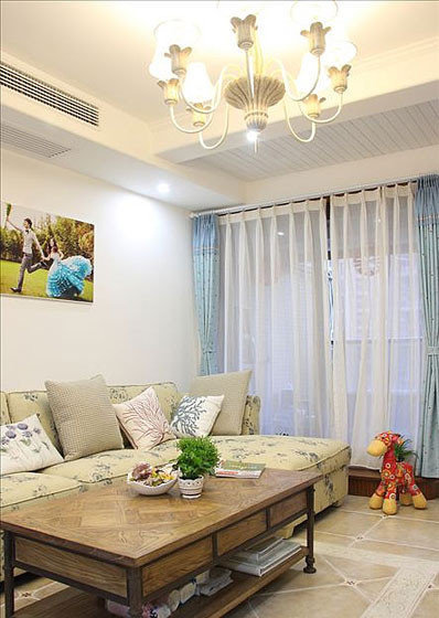 三居 混搭 地中海 客厅图片来自rongzhimei在地中海-100平3室的分享