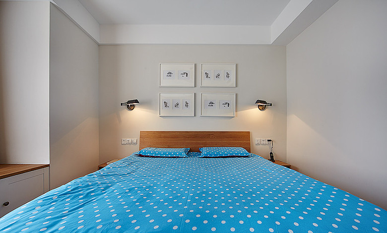 卧室图片来自家装大管家在纯净无暇原木空间 135平素雅3居的分享