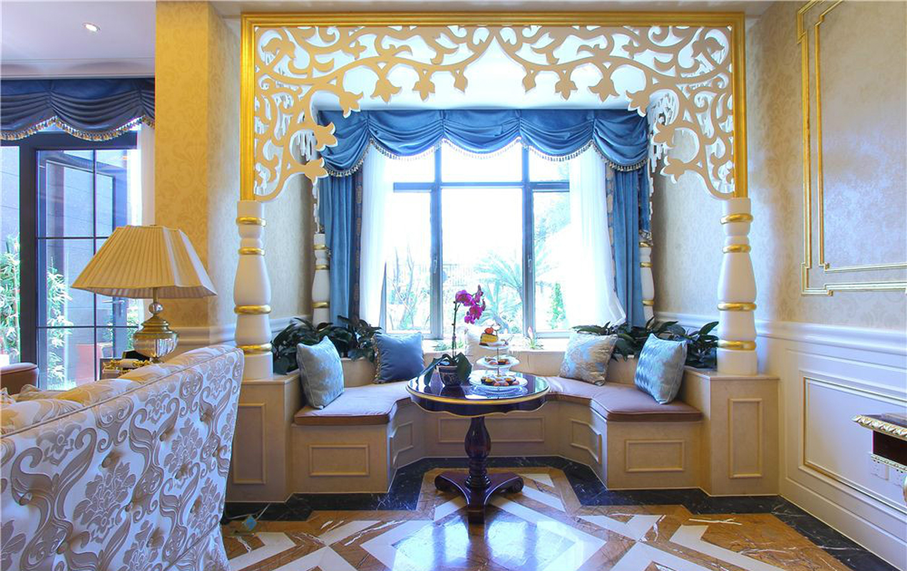 美式 古典 四居 别墅 客厅图片来自张勇高级室内设计师在保利海德公园美式设计案例效果的分享