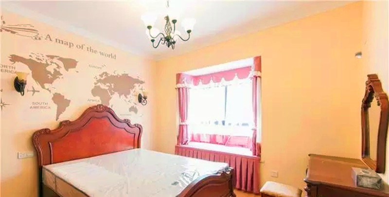三居 美式 家居 装修 户型 小区 卧室图片来自高度国际装饰宋增会在130㎡暖色美式浪漫家居的分享