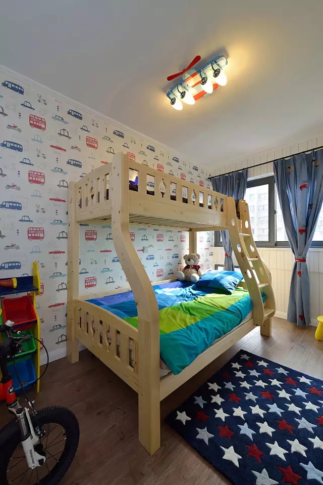 简约 三居 白领 小资 儿童房图片来自实创装饰上海公司在100㎡美过样板间的三居室的分享