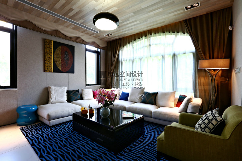 现代风格 别墅 客厅图片来自申远-小申在南郊美墅的分享