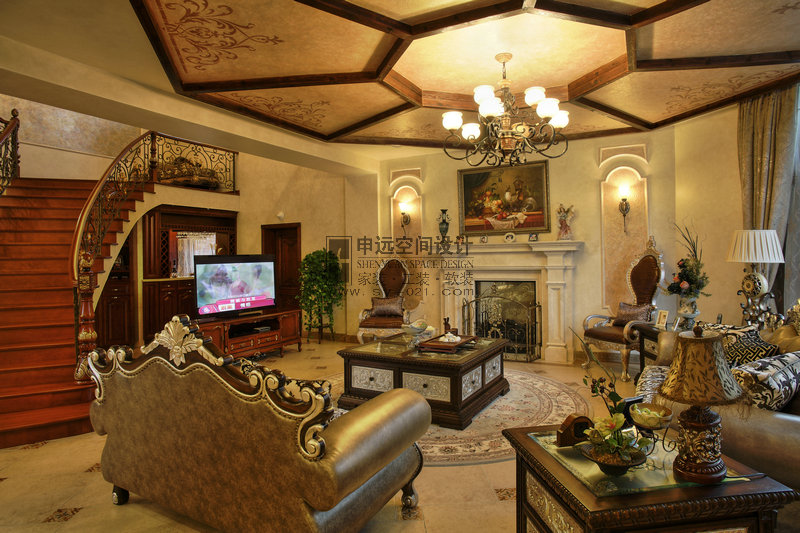 欧式 别墅 客厅图片来自申远-小申在汤臣高尔夫的分享