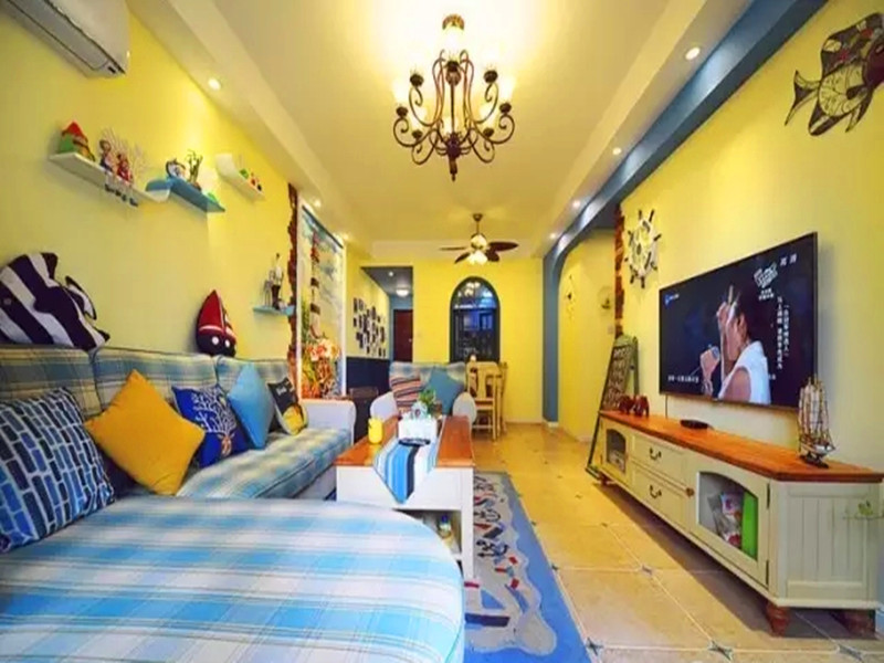 地中海 三居 白领 收纳 80后 旧房改造 客厅图片来自沙漠雪雨在110平米浪漫地中海童话色彩的分享