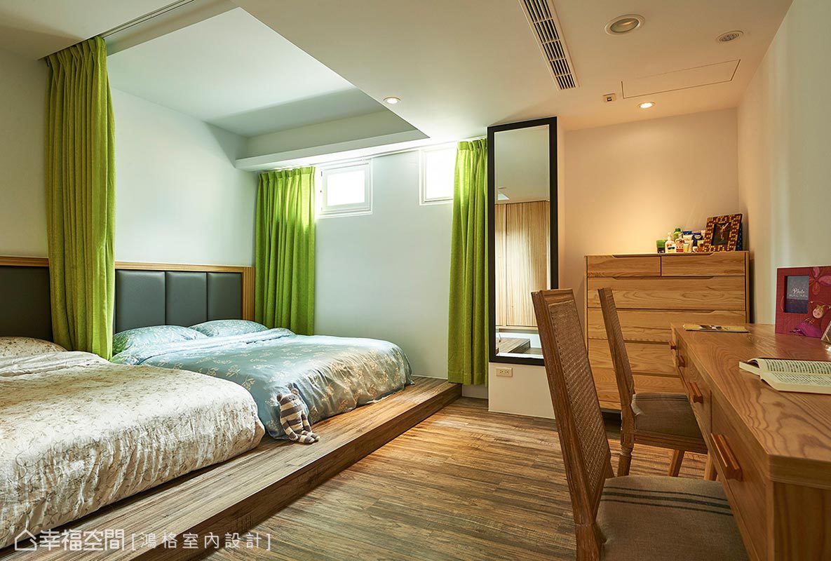 三居 简约 美式 小资 收纳 卧室图片来自幸福空间在152平缤纷漾彩妆点美式家居风的分享